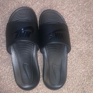 Black Nike Slides brand new